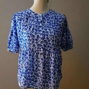 Gap Shirt in Medium